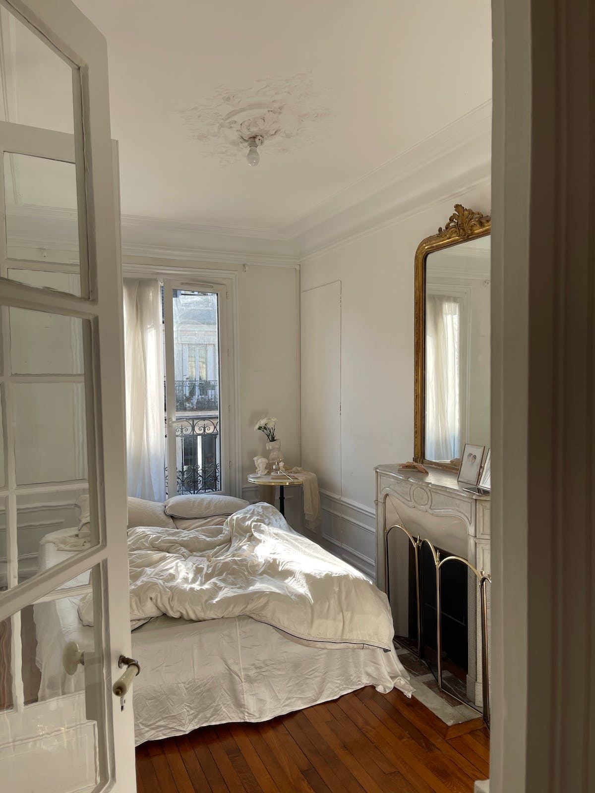 parisienne élégante