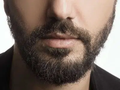 homme et secrets pour une barbe réussie